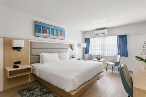 Deluxe King Room room in Ocean Sky Hotel & Resort