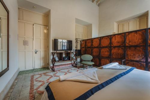 King Suite image 7