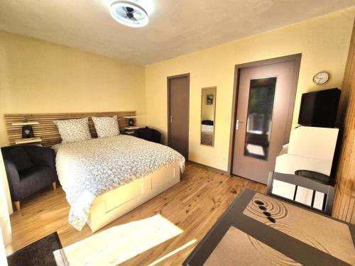 Résidence Le Saint Charles A - Studio idéalement bien situé à 50 m des Thermes Chevalley ! MAE-1223 - Location saisonnière - Aix-les-Bains