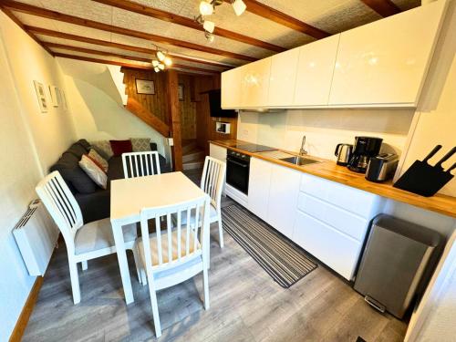 Résidence Clochette - Maison rénovée sur 2 étages exposée Ouest MAE-9384 (Residence Clochette - Maison renovee sur 2 etages exposee Ouest MAE-9384) in Praranger