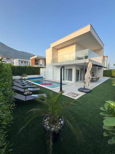Villa Leah