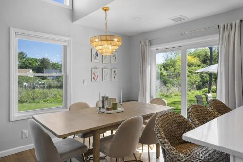 NF Wine Country Retreat with Dock in Southold (NY)