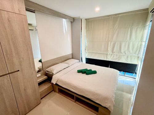 LPN Cha-am Beachfront Wifi 10m toBeach 1BR ติดทะเล