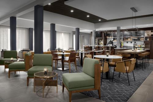 บริการและสิ่งอำนวยความสะดวก, Courtyard by Marriott Spokane Downtown at the Convention Center near มหาวิทยาลัยกอนซากา