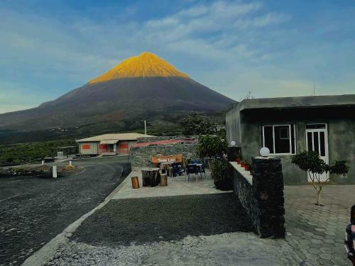 TCHAN LOVe near São Filipe repülőtér