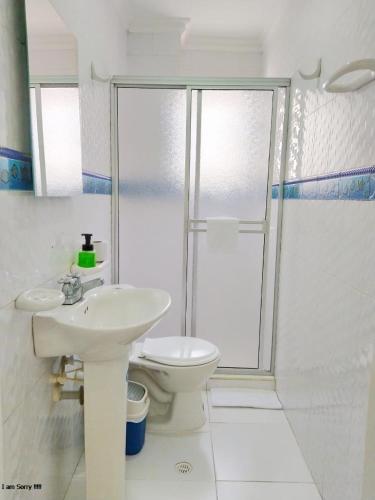 One-Bedroom Apartment image 6