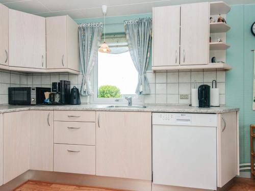Oprema, 6 person holiday home in Ebeltoft-By Traum in Ebeltoft