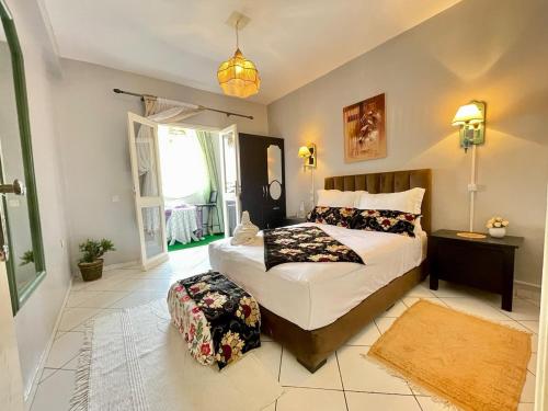 침대, Beautiful apartment with parking for famelies in 리아드 에살람