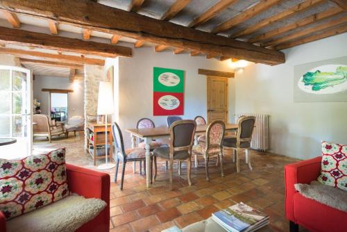 設施, Le Mas En Rose in 巴邦塔納