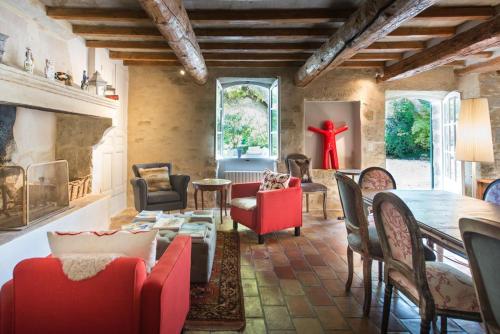 設施, Le Mas En Rose in 巴邦塔納