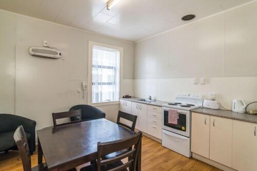 Avana Suites in โลเวอร์ ฮัท