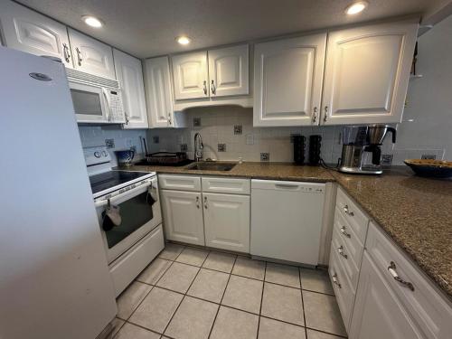 Two-Bedroom Apartment image 8