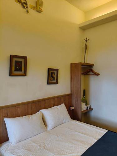 Triple Room with Garden View room in Meinong Yun Shanju Homestay