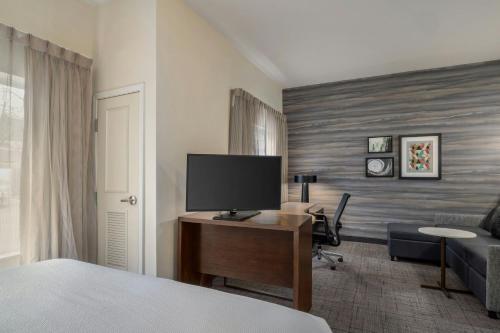 Residence Inn by Marriott Albany Washington Avenue - image 8
