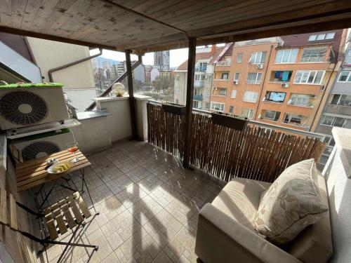 Premium Nomad's Suite-Near Subway-Terrace, Sofia (Foto 3)