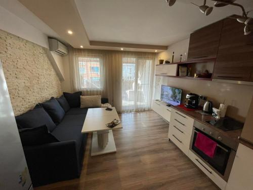 Premium Nomad's Suite-Near Subway-Terrace, Sofia (Foto 7)