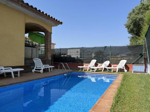 Casa amplia en L'Escala para 10 personas con piscina - ES-89-146