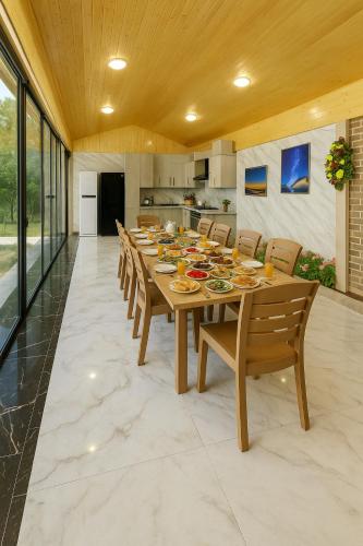 keuken, Shabran Pearl Oasis - Family Garden House - Ailəvi Bağ Evi (Shabran Pearl Oasis - Family Garden House - Ailəvi Bag Evi) in Şabran