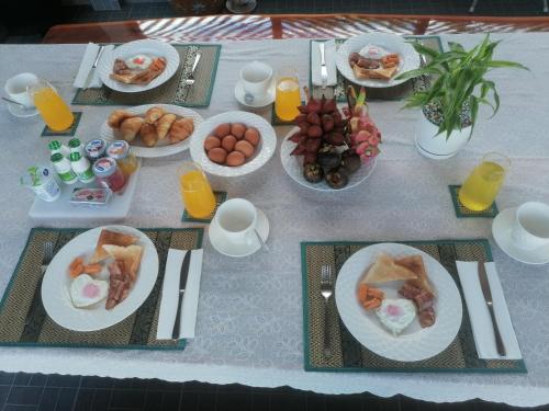 Food and beverages, Bo Pla Homestay Trang in Kantang