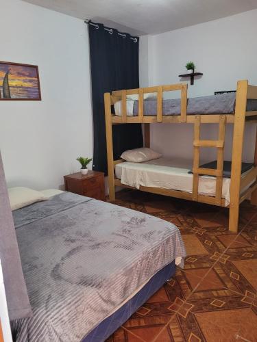 GoodWaves Surf Hostel in 特魯希略