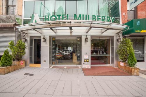 Hotel Mulberry, New York