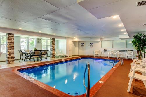 Motel 6-Columbia, MO - East – Columbia, MO