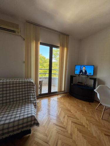 Apartment The Royal Pg - image 10