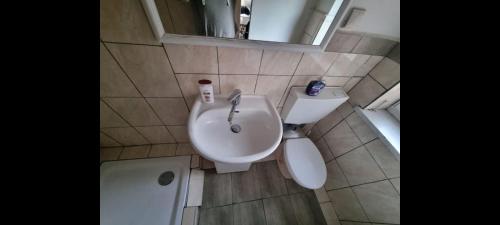 Alhambra Suite in Leuenberg, Deutschland