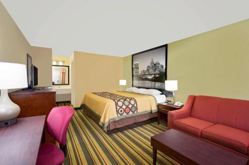 Super 8 by Wyndham Hermitage Nashville - image 11
