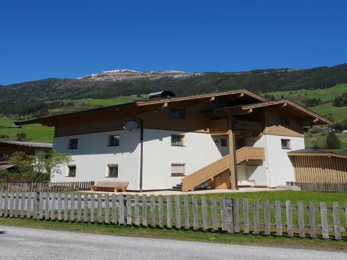 Apartment in Wald near Krimml Waterfalls
