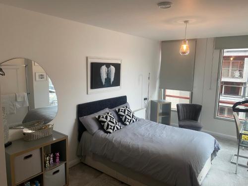 IVY boutique room 1