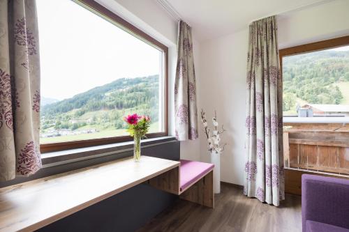 Hotel Pension*** Wiesenhof – Kaltenbach, IL