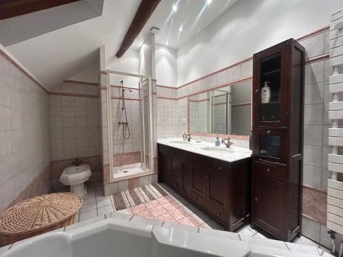 Charming house in Saint-Fargeau-Ponthierry