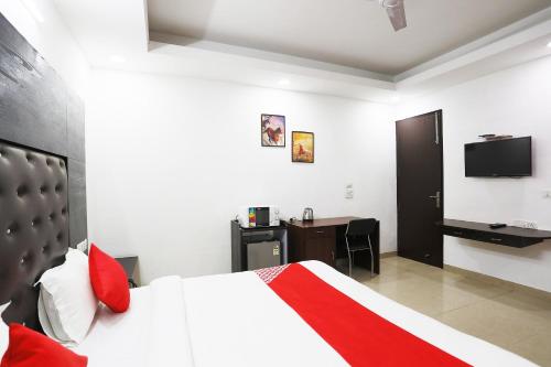 Collection O Tipsyy Inn – Gurgaon, NY