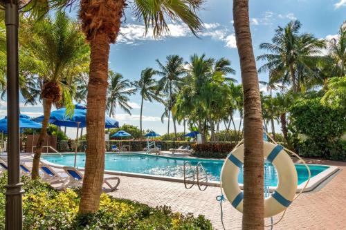 Radisson Miami Beach