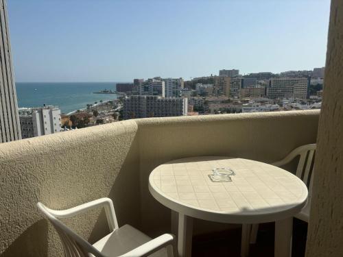 Apartamentos MAGIC BENALBEACH by Benalnova 5