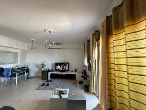 Two-Bedroom Apartment image 6