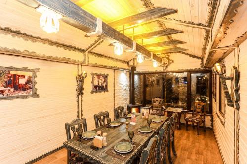 GoodMood Hotel&Restoran in Qechresh