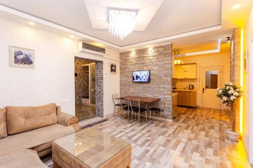 GoodMood Hotel&Restoran in Qechresh