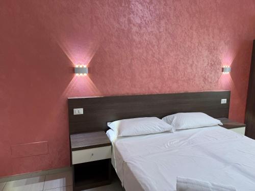 Tiburtina Hotel Holiday, Рим (фото 6)