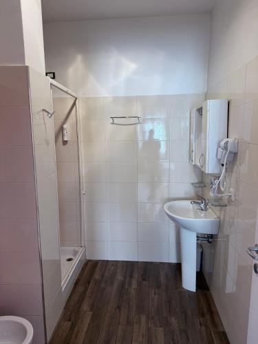 Tiburtina Hotel Holiday - image 12