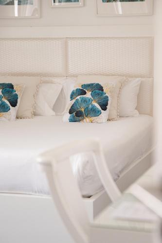 SUPERTUBOS HOUSE Peniche 3