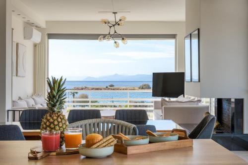 3 Bedroom Apartment Suite in Glyfada, Athènes