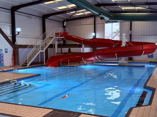 Rathlin Apartment - 2 Bedroom with Hot Tub in Ballycastle