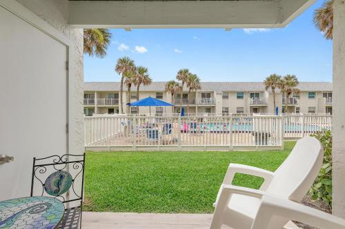Colony Beach Club 132 in New Smyrna Beach, USA