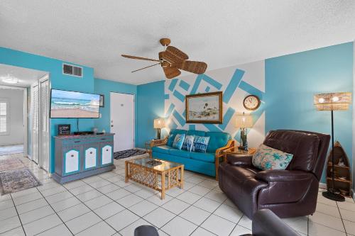 Colony Beach Club 132 in New Smyrna Beach, USA