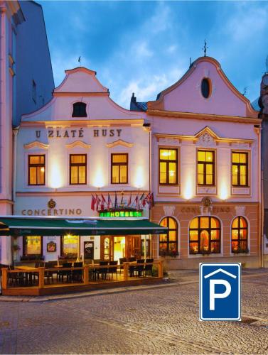 . Hotel Concertino Zlatá Husa