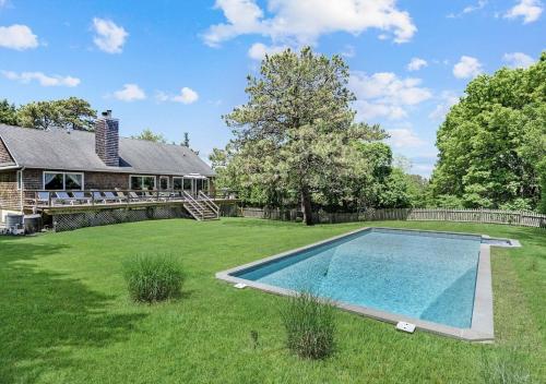 Villa Revello - Luxury with pool - image 11