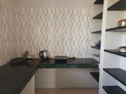 SHIs Spandha Apartments Near Coimbatore Airport in نهرو ناغار الغربية