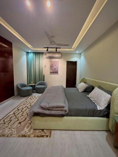 Kuku's Den - image 6